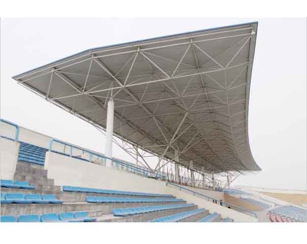 洮南河南理工大学体育场看台网架